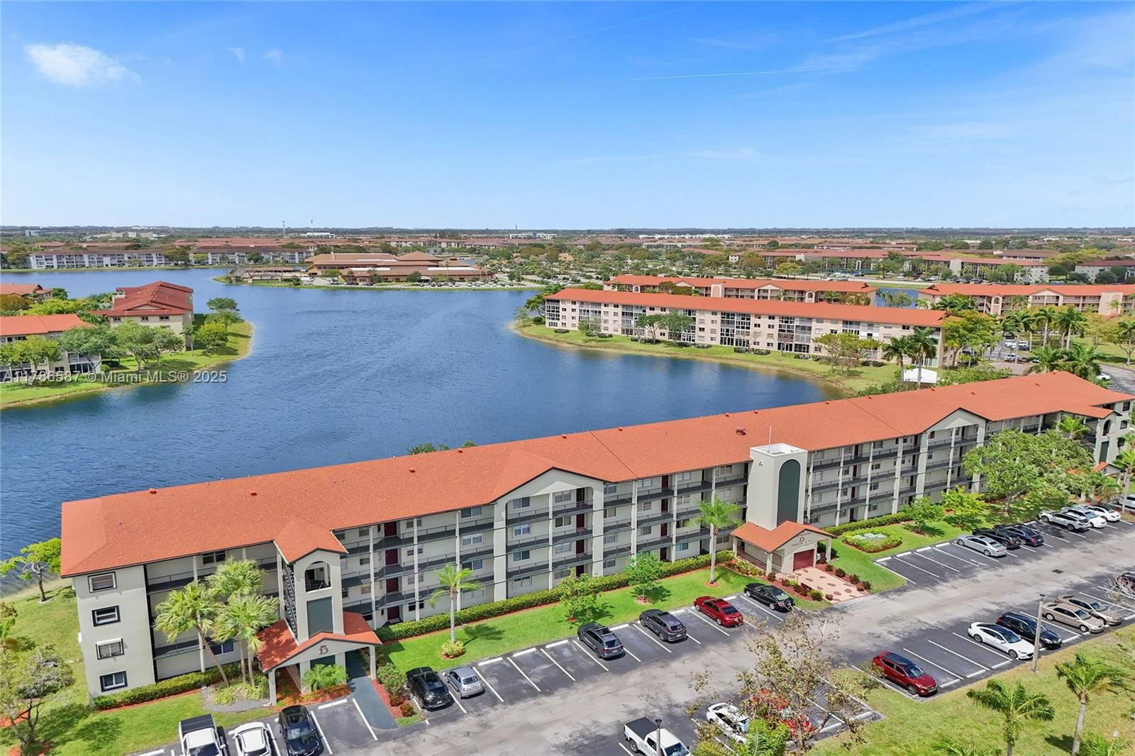 Real estate property located at 12950 13th St #202D, Broward, Hawthorne At Century Vill, Pembroke Pines, FL