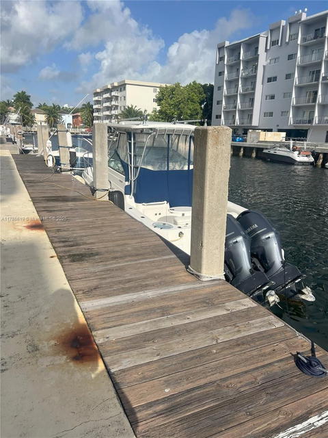 Real estate property located at 3665 167th St #308, Miami-dade, Caribbean House Condo, North Miami Beach, FL