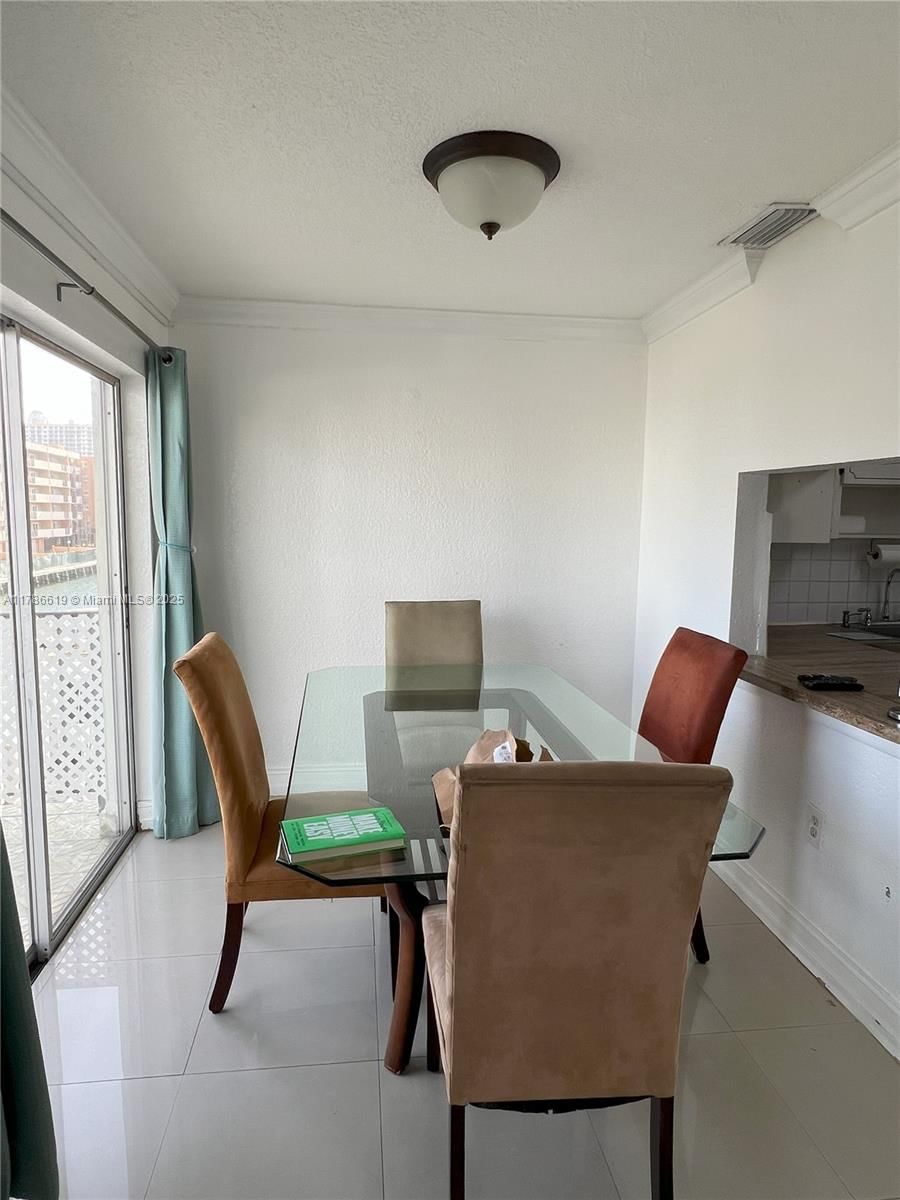 Real estate property located at 3665 167th St #308, Miami-dade, Caribbean House Condo, North Miami Beach, FL