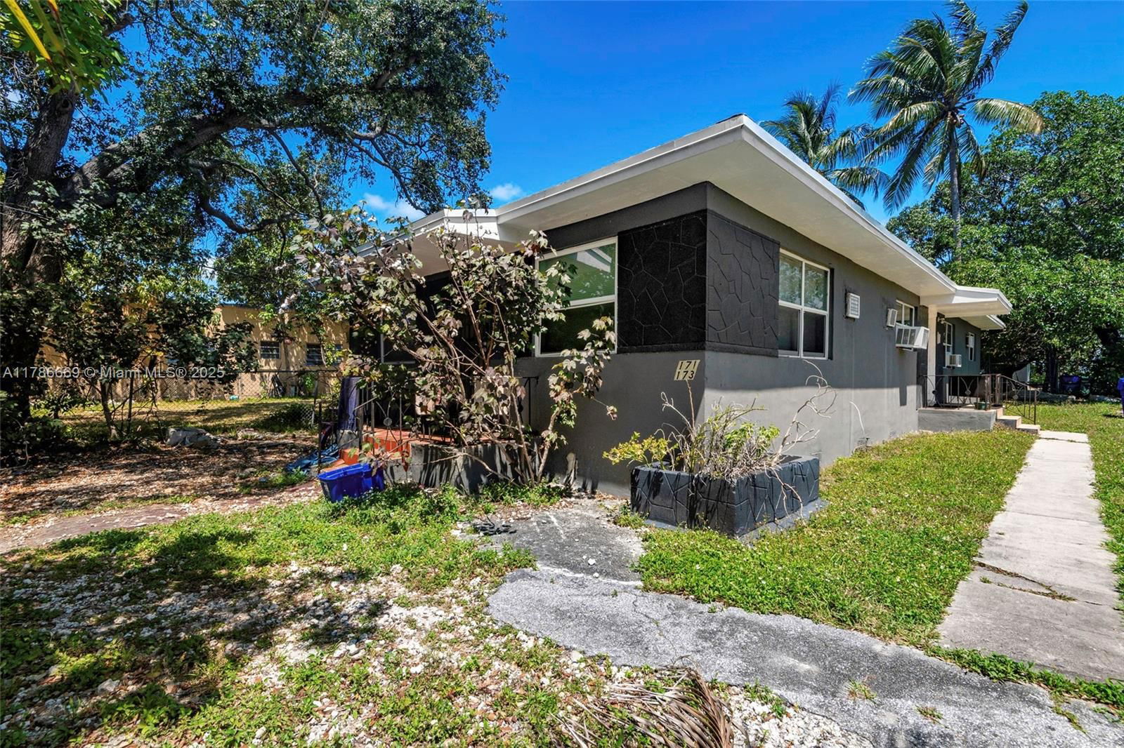 Real estate property located at 171 70th St, Miami-dade, Dupont Square, Miami, FL