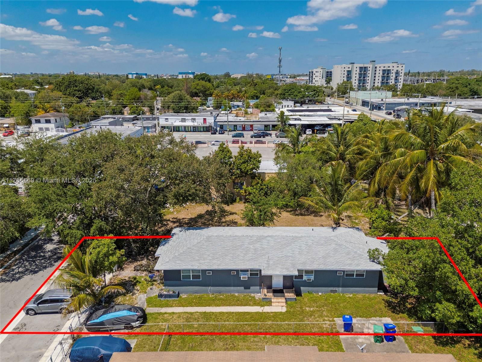 Real estate property located at 171 70th St, Miami-dade, Dupont Square, Miami, FL