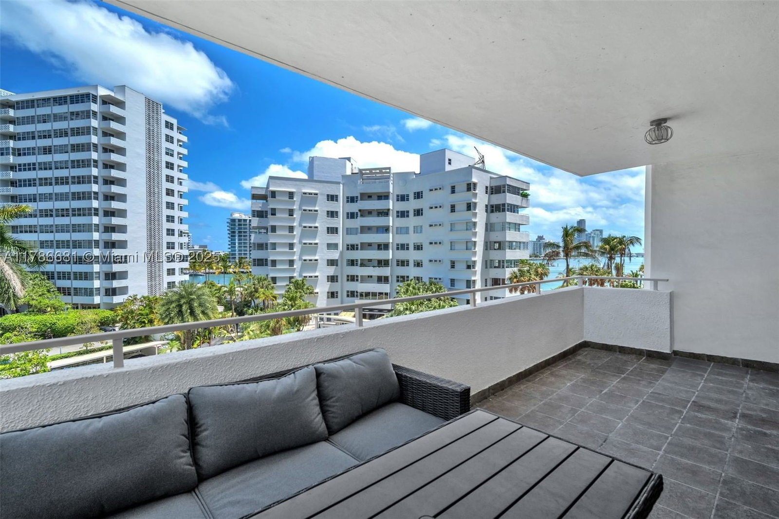 Real estate property located at 11 Island Ave #512, Miami-dade, Costa Brava Condo, Miami Beach, FL