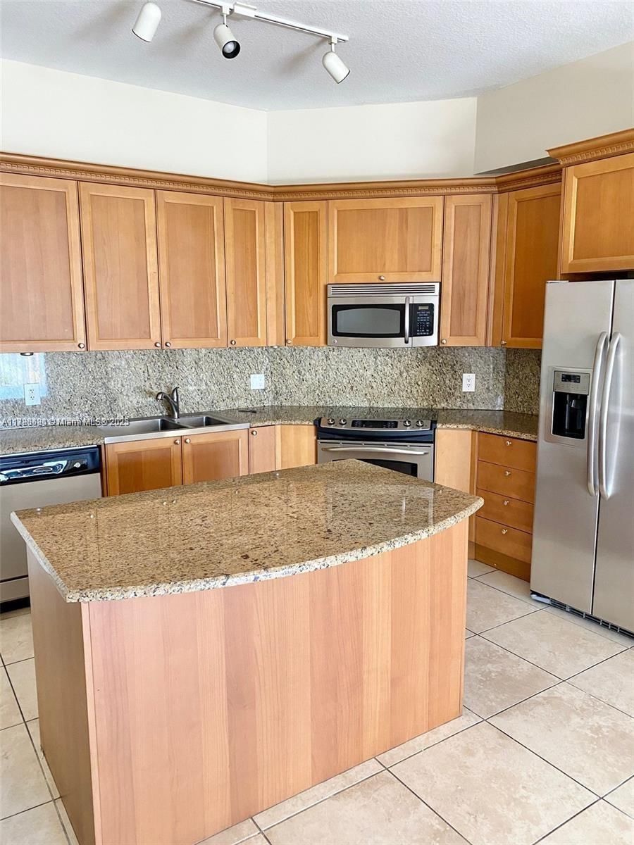 Real estate property located at 55 Merrick Way #842, Miami-dade, 55 Merrick Condo, Coral Gables, FL