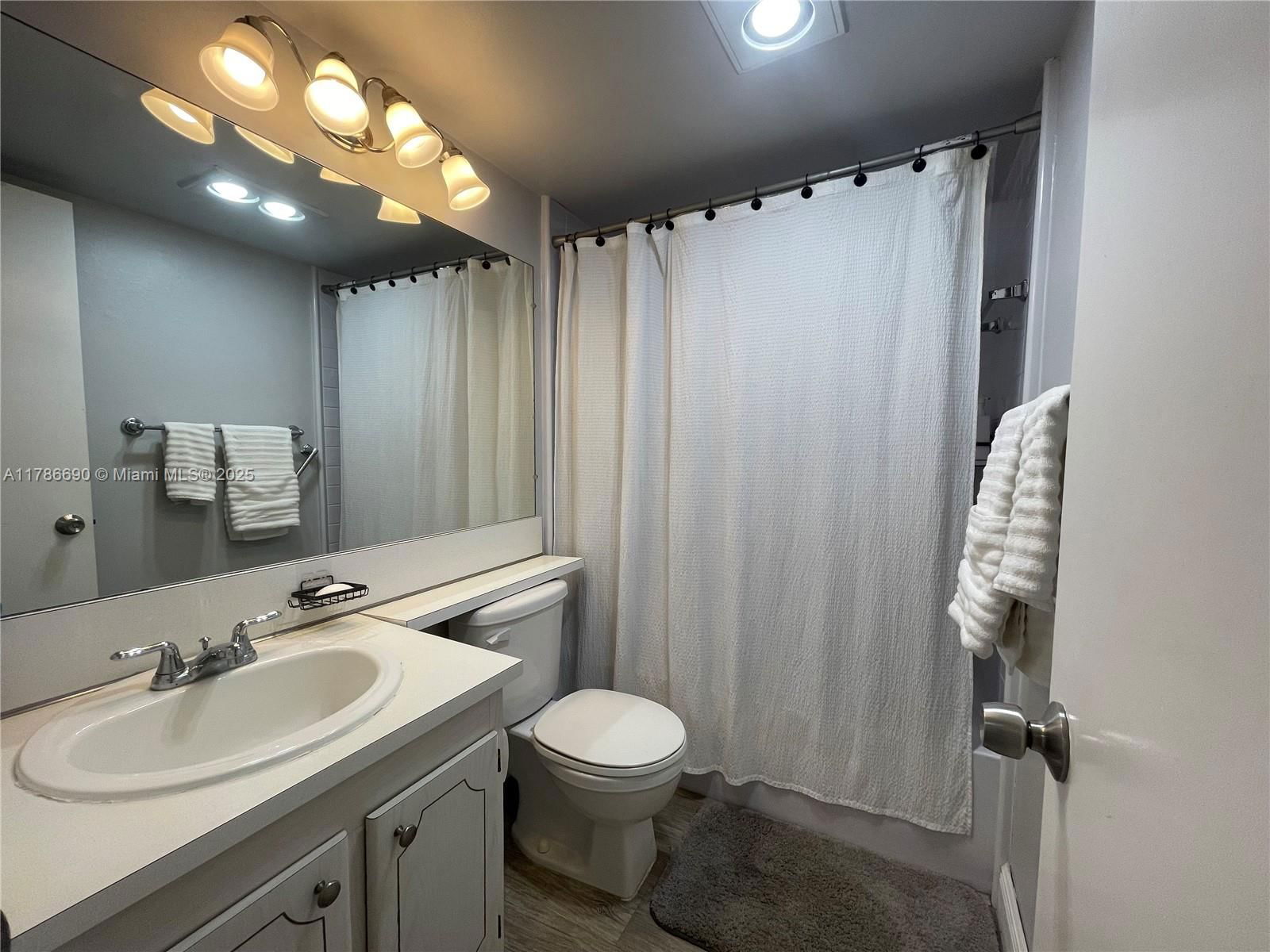 Real estate property located at 279 Markham M M, Broward, Markham M Condo, Deerfield Beach, FL
