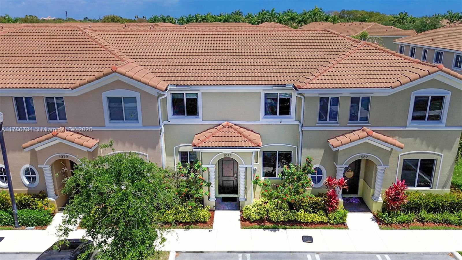 Real estate property located at 1083 23rd Ter, Miami-dade, Towns At Seascape, Homestead, FL
