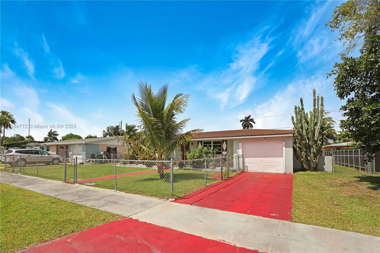 Real estate property located at 1762 8th Ave, Miami-dade, Laurel Manor, Homestead, FL