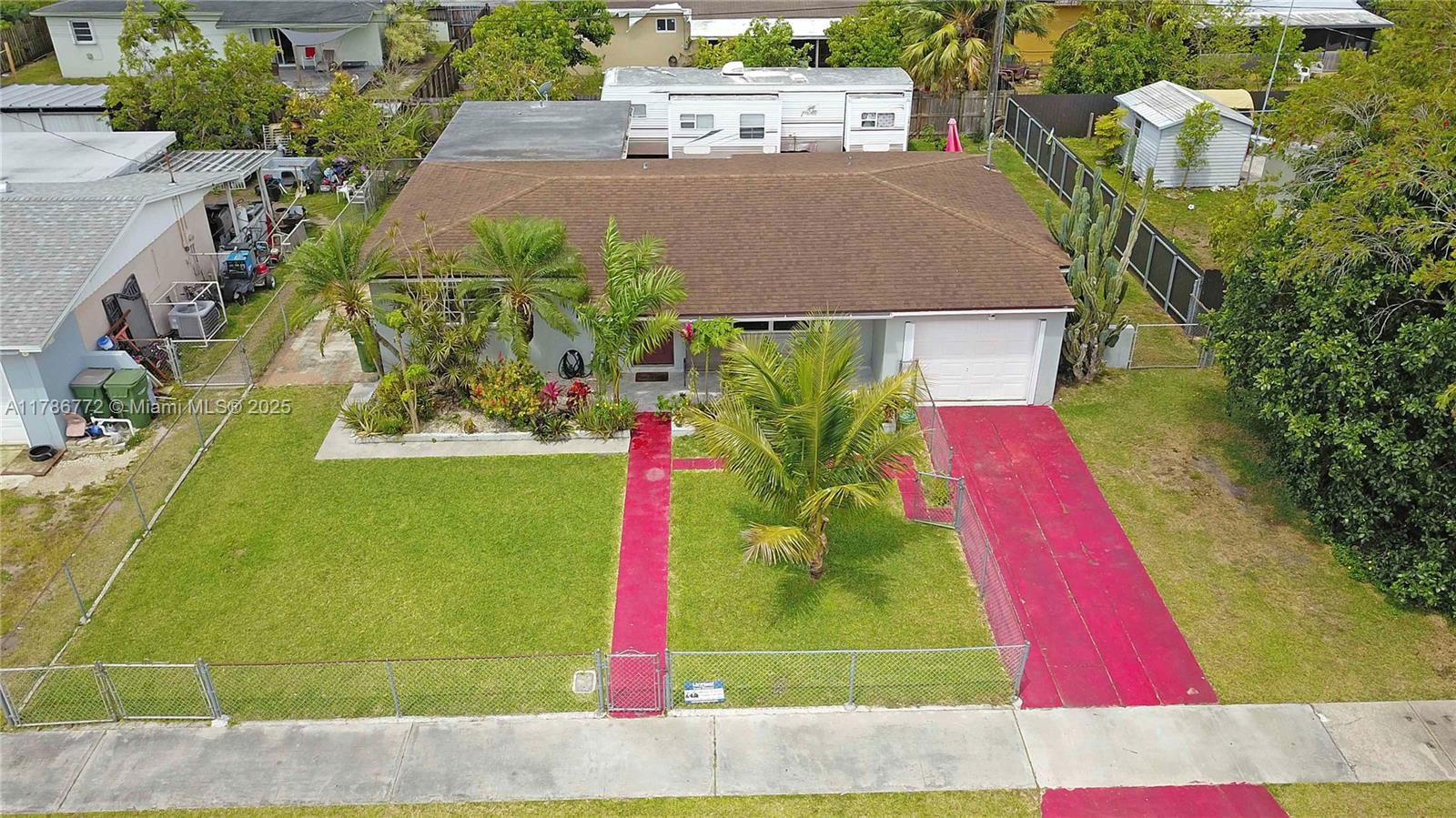 Real estate property located at 1762 8th Ave, Miami-dade, Laurel Manor, Homestead, FL