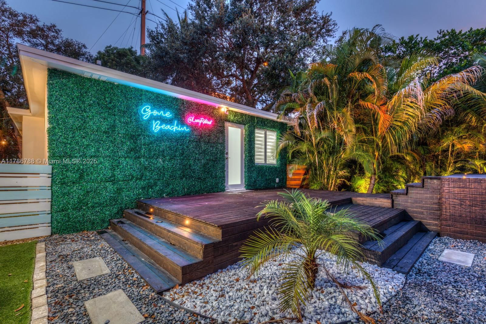 Real estate property located at 1960 Riverside Dr, Broward, Riverside Park, Fort Lauderdale, FL