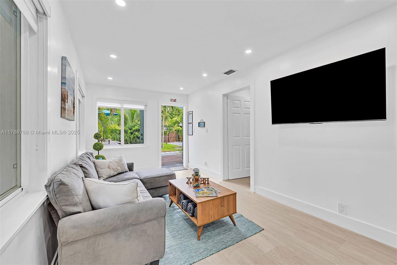 Real estate property located at 1960 Riverside Dr, Broward, Riverside Park, Fort Lauderdale, FL