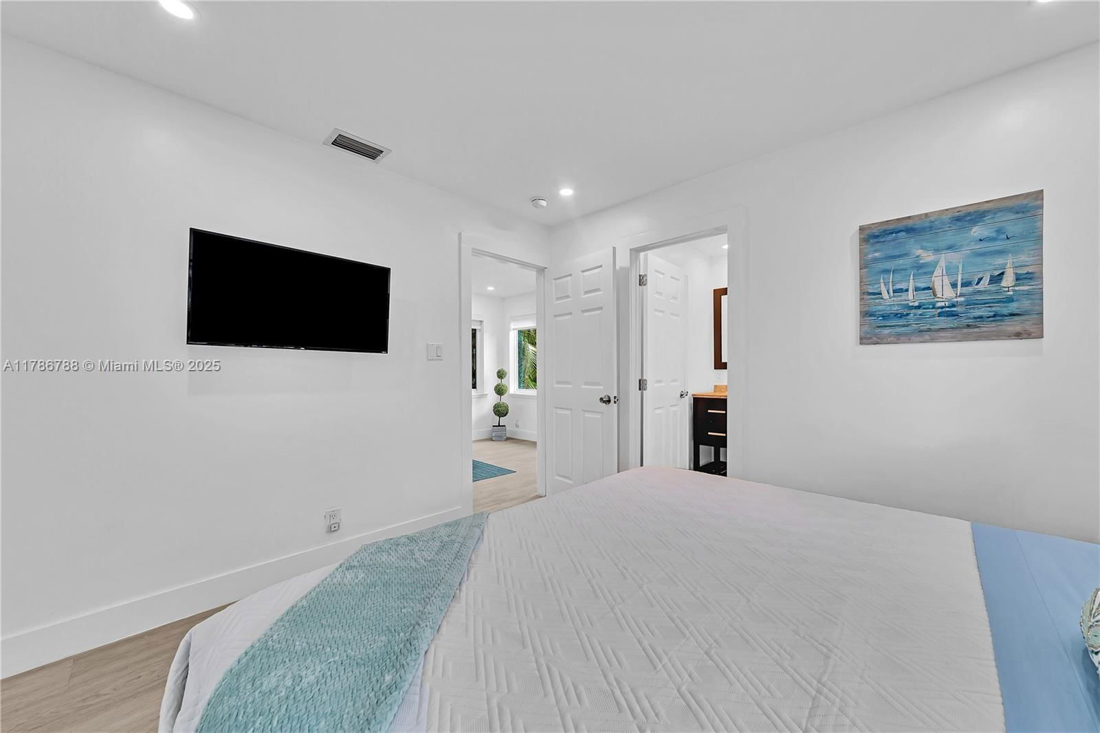 Real estate property located at 1960 Riverside Dr, Broward, Riverside Park, Fort Lauderdale, FL