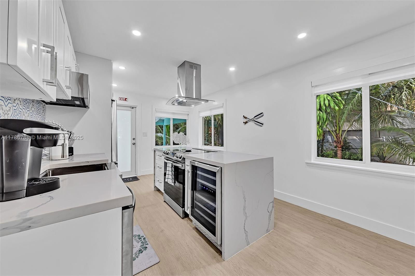 Real estate property located at 1960 Riverside Dr, Broward, Riverside Park, Fort Lauderdale, FL