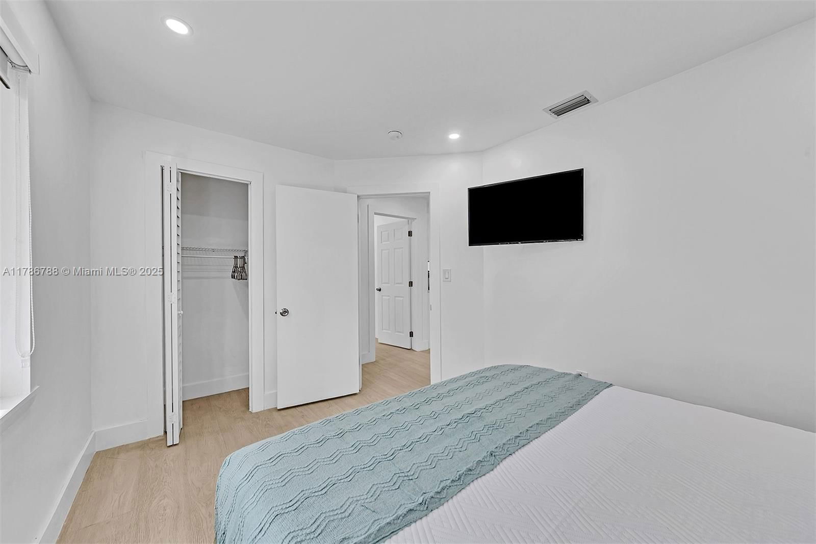 Real estate property located at 1960 Riverside Dr, Broward, Riverside Park, Fort Lauderdale, FL