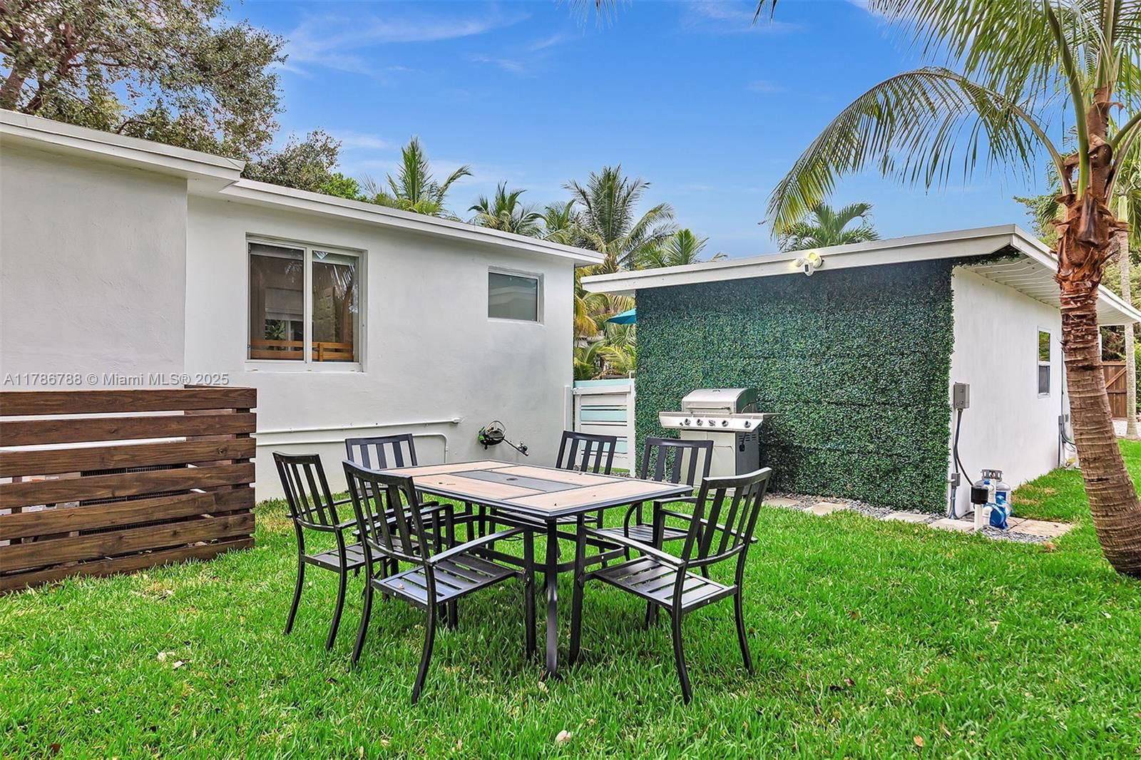 Real estate property located at 1960 Riverside Dr, Broward, Riverside Park, Fort Lauderdale, FL