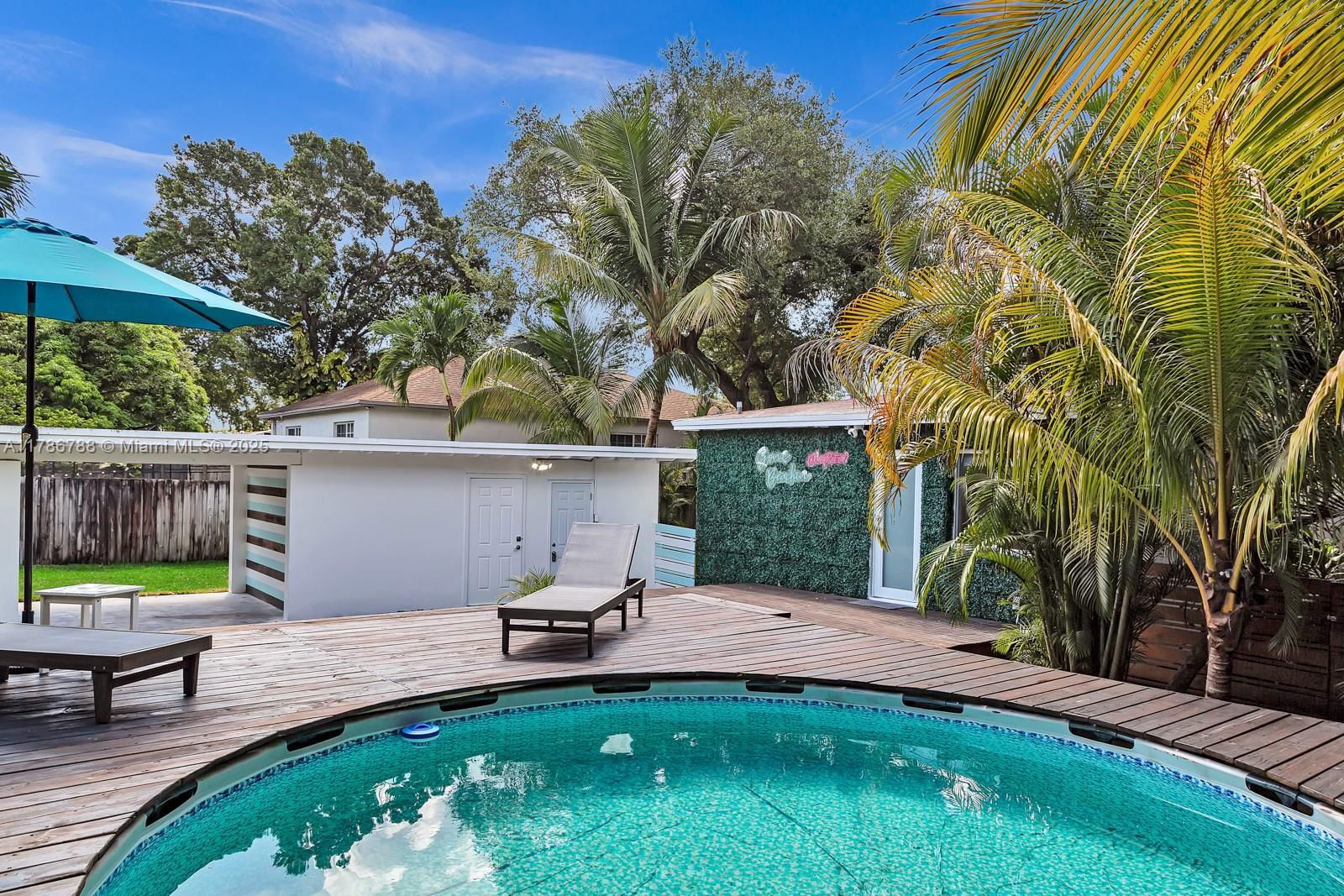 Real estate property located at 1960 Riverside Dr, Broward, Riverside Park, Fort Lauderdale, FL