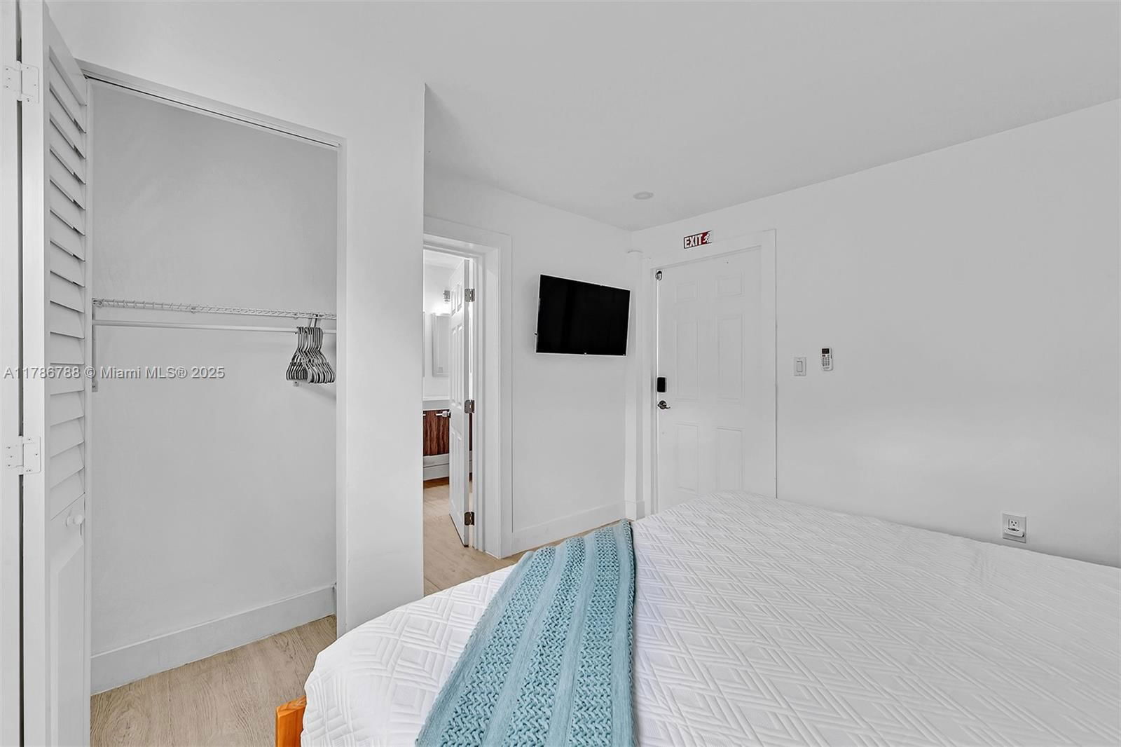 Real estate property located at 1960 Riverside Dr, Broward, Riverside Park, Fort Lauderdale, FL