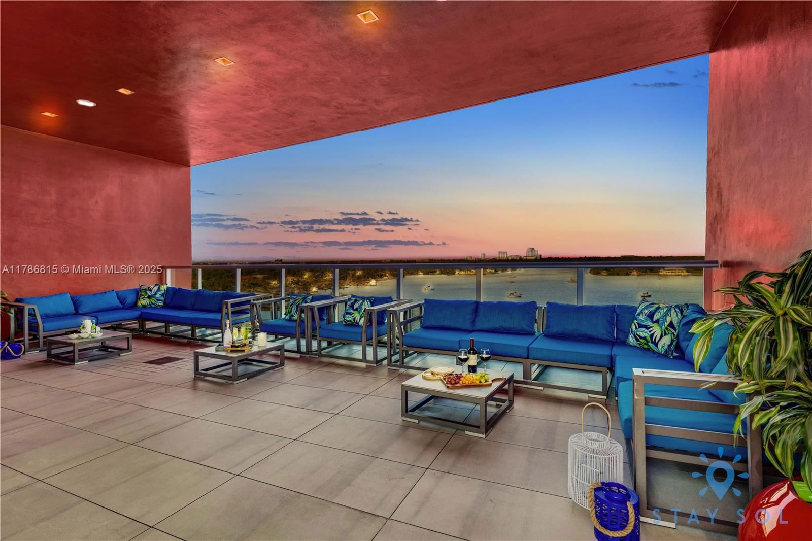 Real estate property located at 777 Ocean Dr S330, Broward, Costa Hollywood Condo, Hollywood, FL