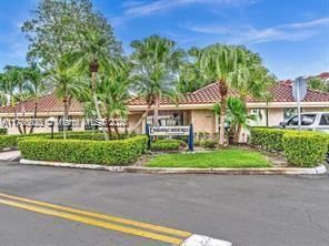 Real estate property located at 5216 6th Ave C3, Broward, Embarcadero Condo, Oakland Park, FL
