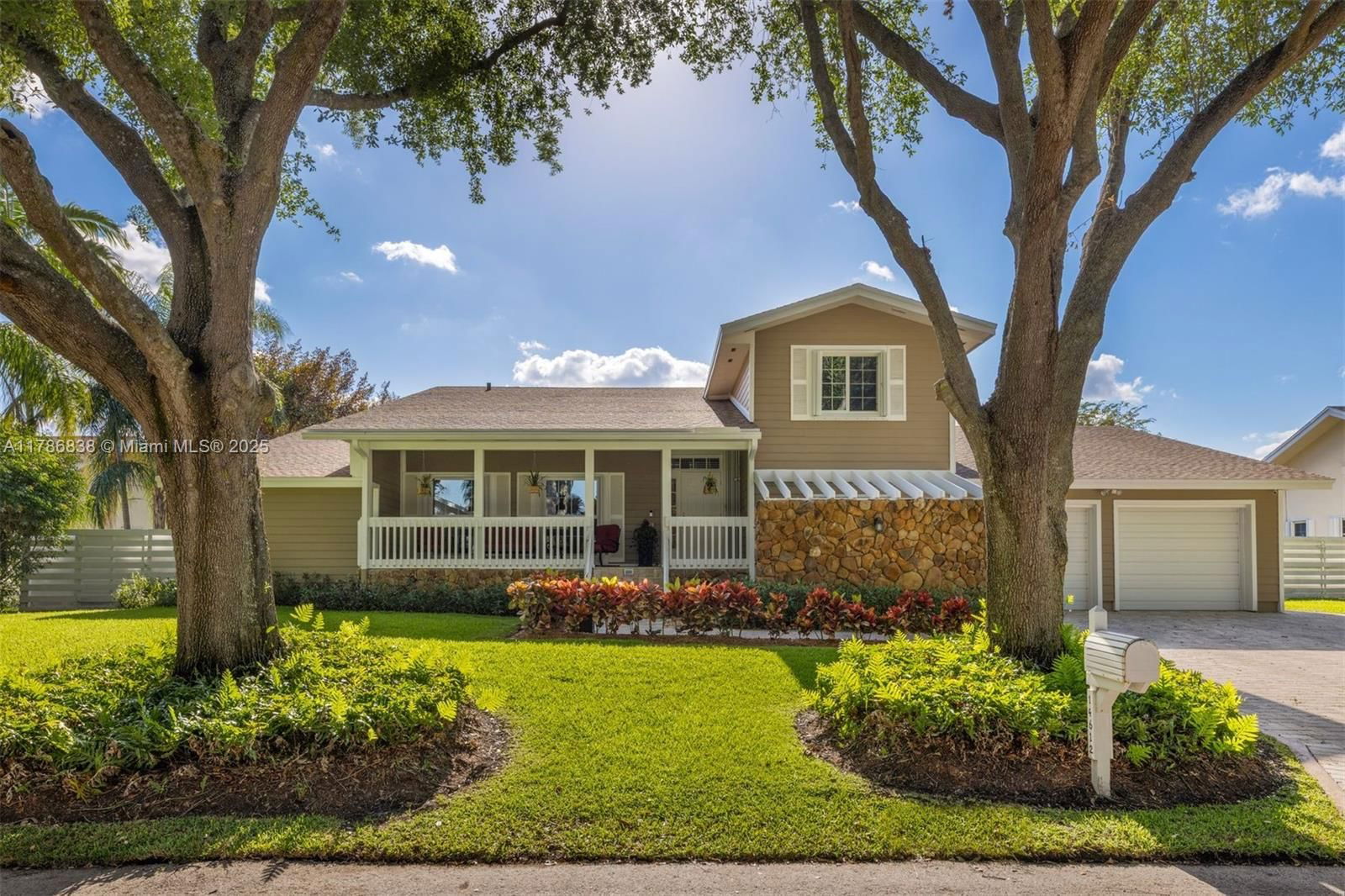 Real estate property located at 14612 153rd Ct, Miami-dade, Country Walk Sec 6, Miami, FL