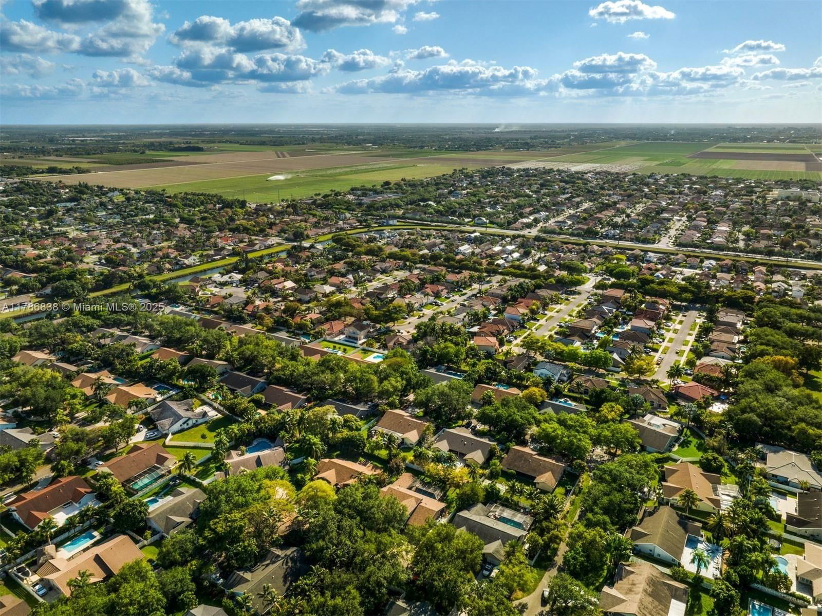 Real estate property located at 14612 153rd Ct, Miami-dade, Country Walk Sec 6, Miami, FL