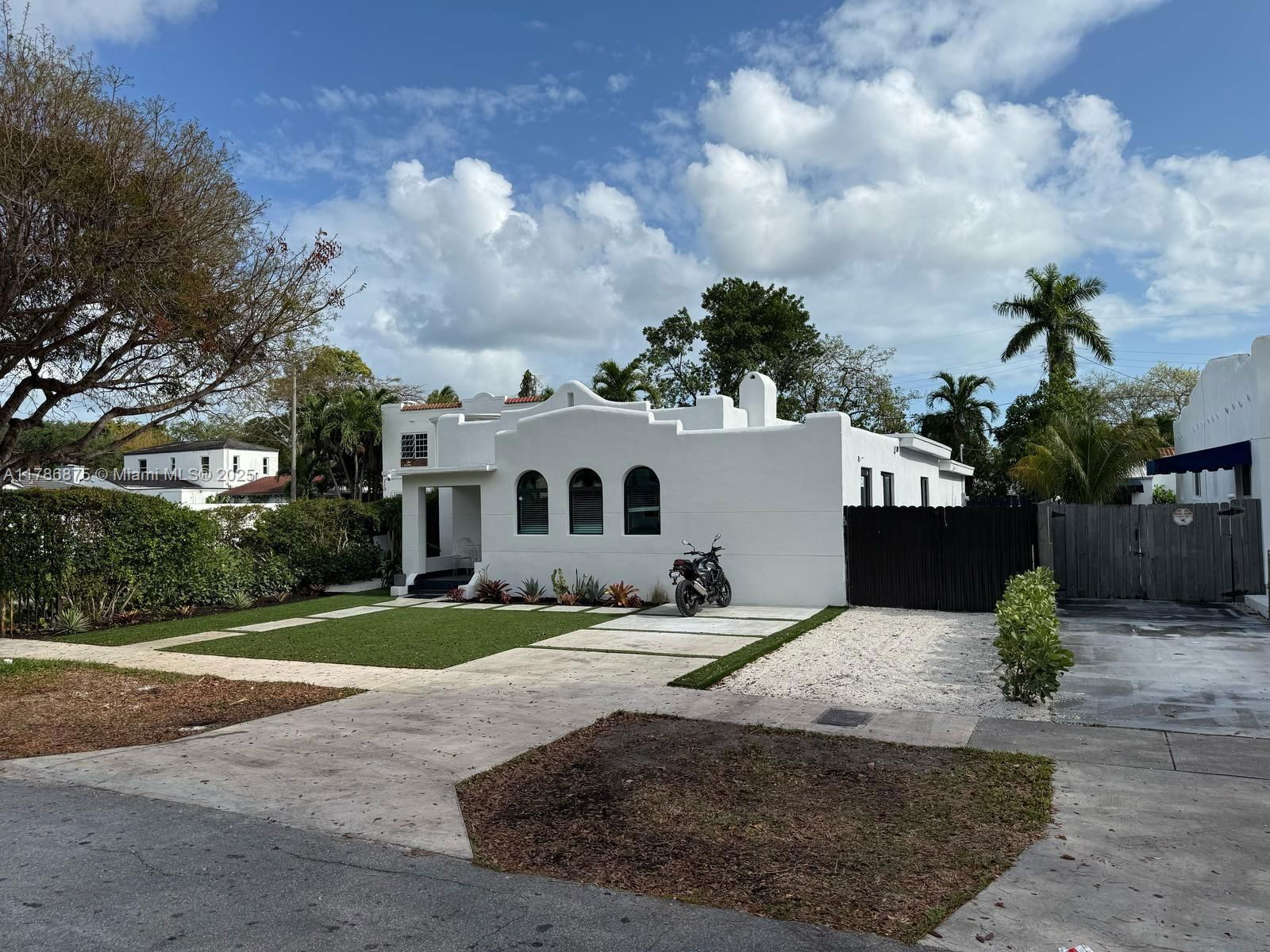Real estate property located at 2360 12th St, Miami-dade, Byan Park, Miami, FL