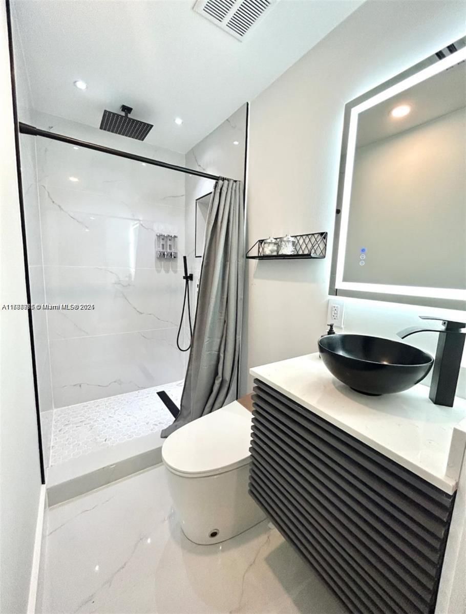 Real estate property located at 2360 12th St, Miami-dade, Byan Park, Miami, FL