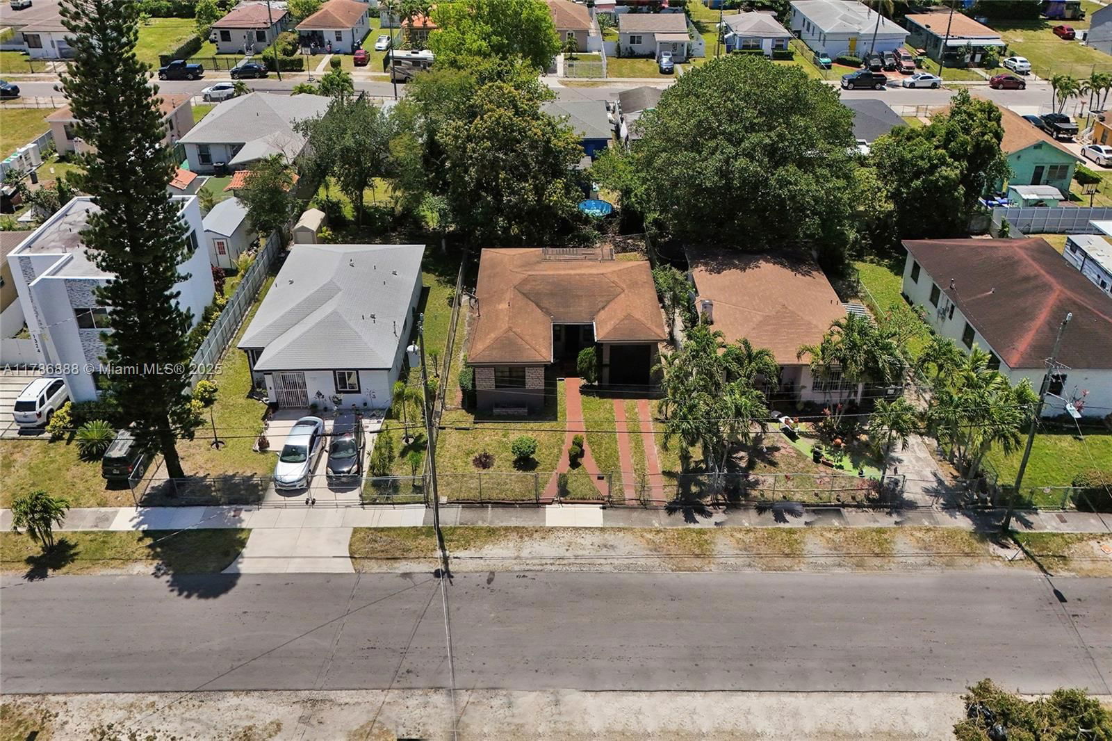 Real estate property located at 1340 70th St, Miami-dade, Liberty City Homesites, Miami, FL
