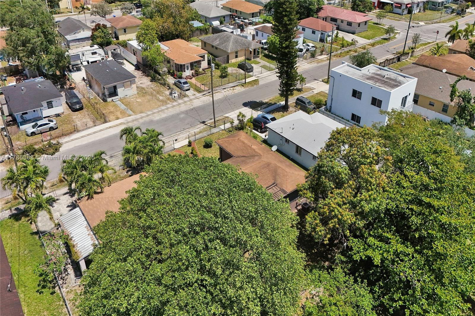 Real estate property located at 1340 70th St, Miami-dade, Liberty City Homesites, Miami, FL