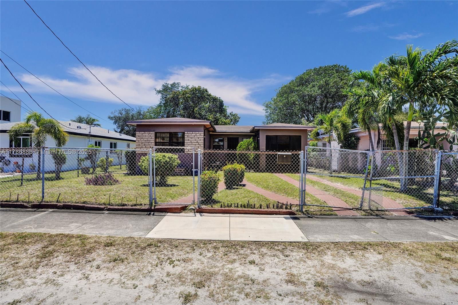 Real estate property located at 1340 70th St, Miami-dade, Liberty City Homesites, Miami, FL