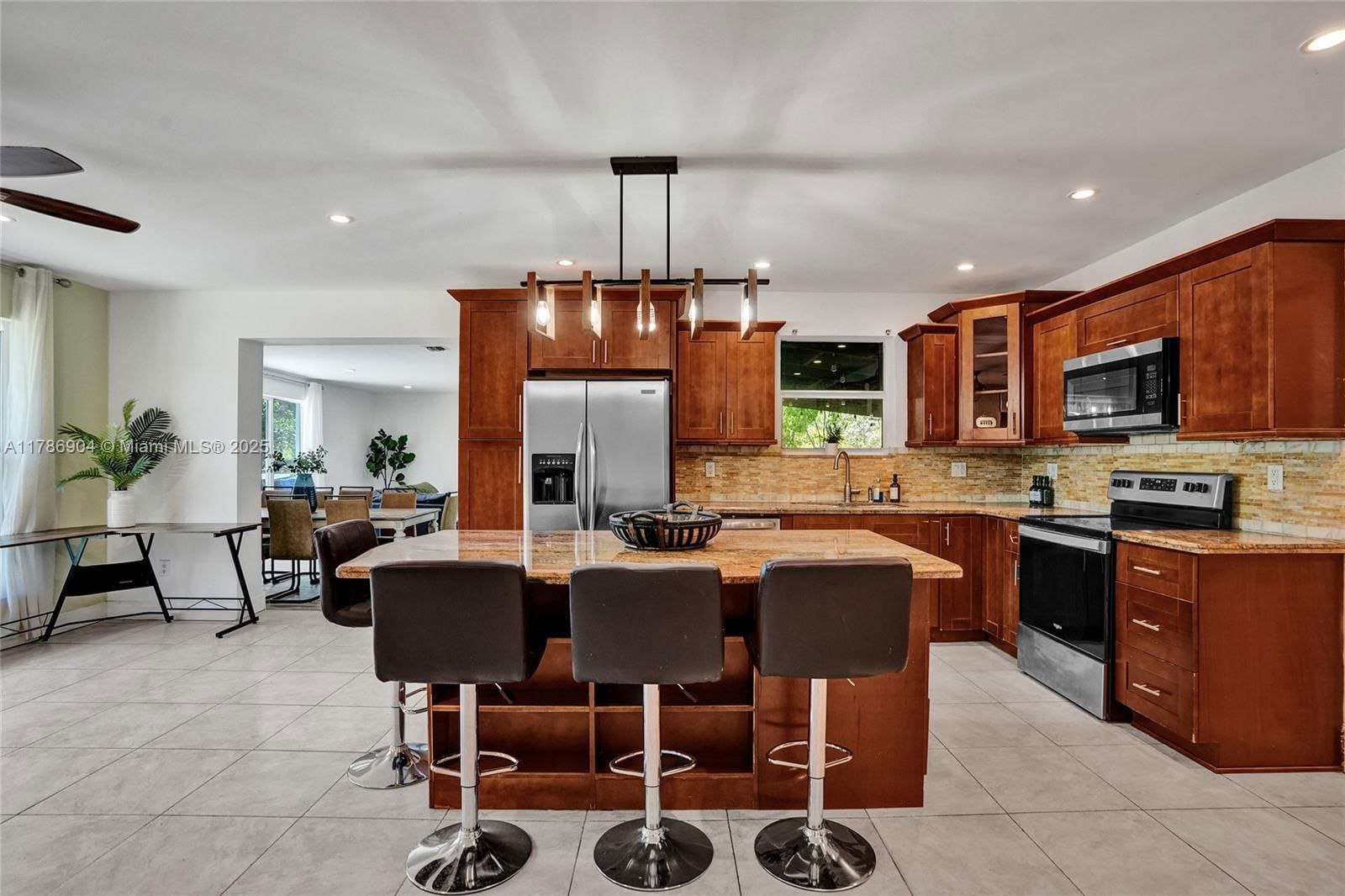 Real estate property located at 3411 36th St, Broward, Lake Forest Sec 4, West Park, FL