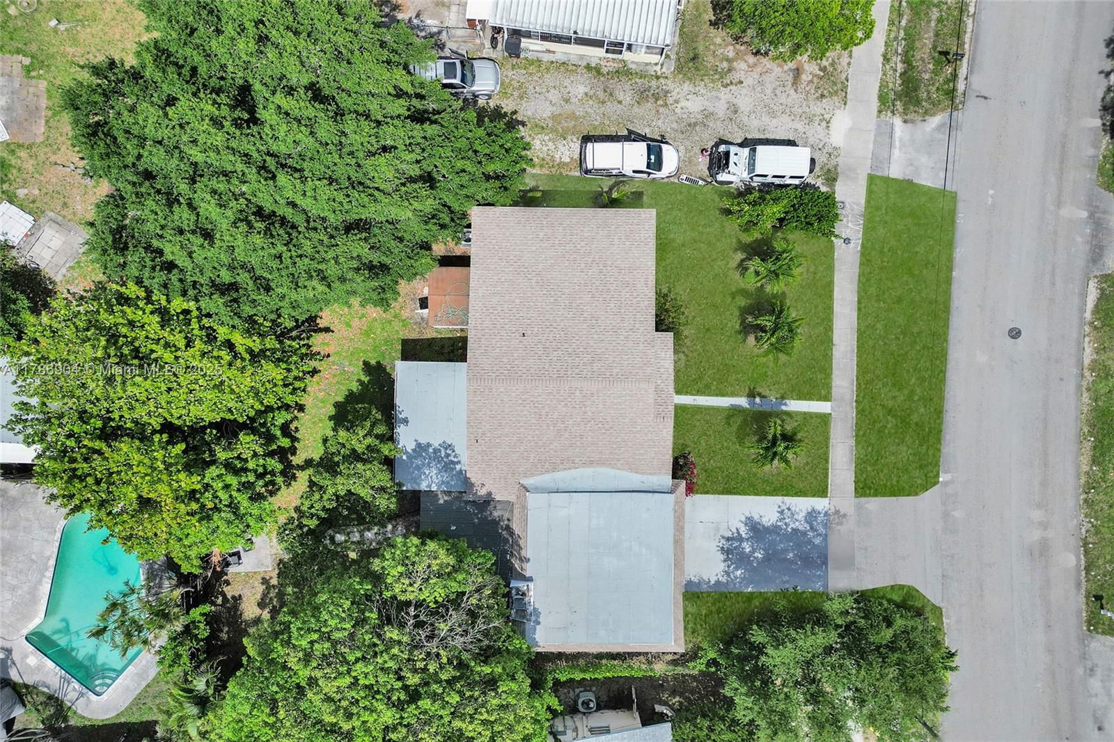 Real estate property located at 3411 36th St, Broward, Lake Forest Sec 4, West Park, FL