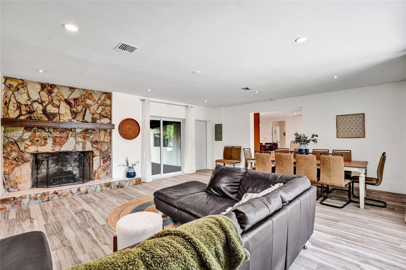 Real estate property located at 3411 36th St, Broward, Lake Forest Sec 4, West Park, FL