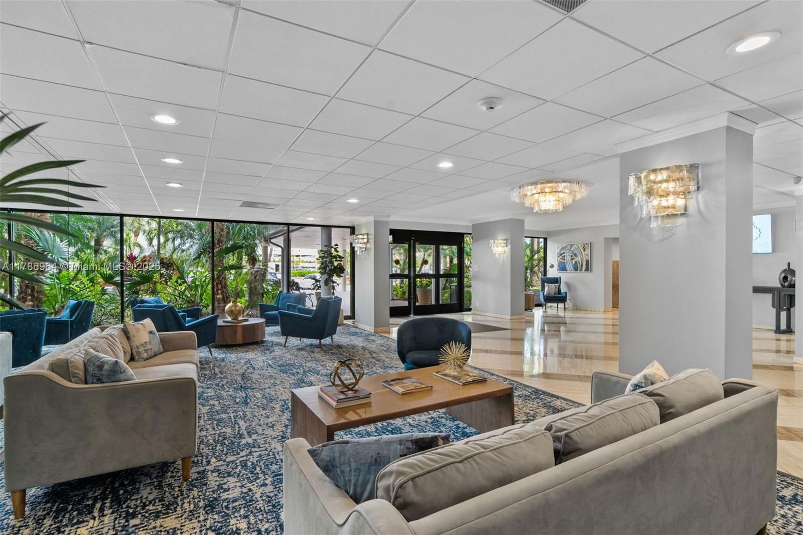 Real estate property located at 3800 Hillcrest Dr #210, Broward, Hillcrest East No 25 Cond, Hollywood, FL