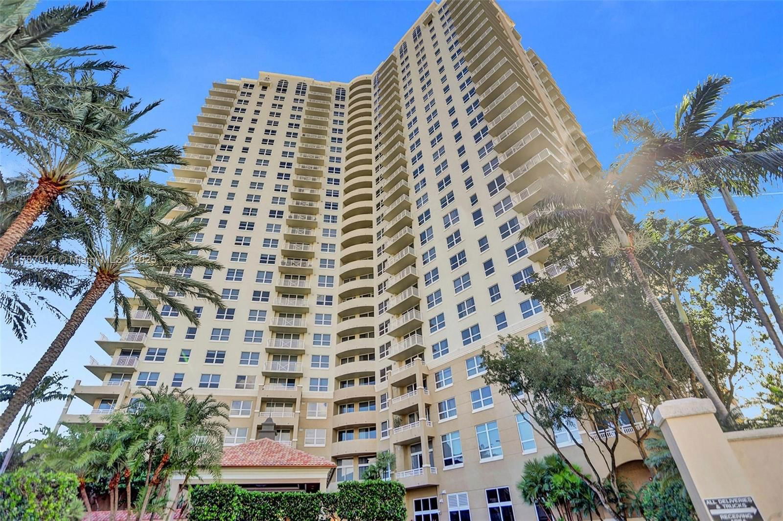 Real estate property located at 19501 Country Club Dr #2507, Miami-dade, Turnberry On The Green Co, Aventura, FL
