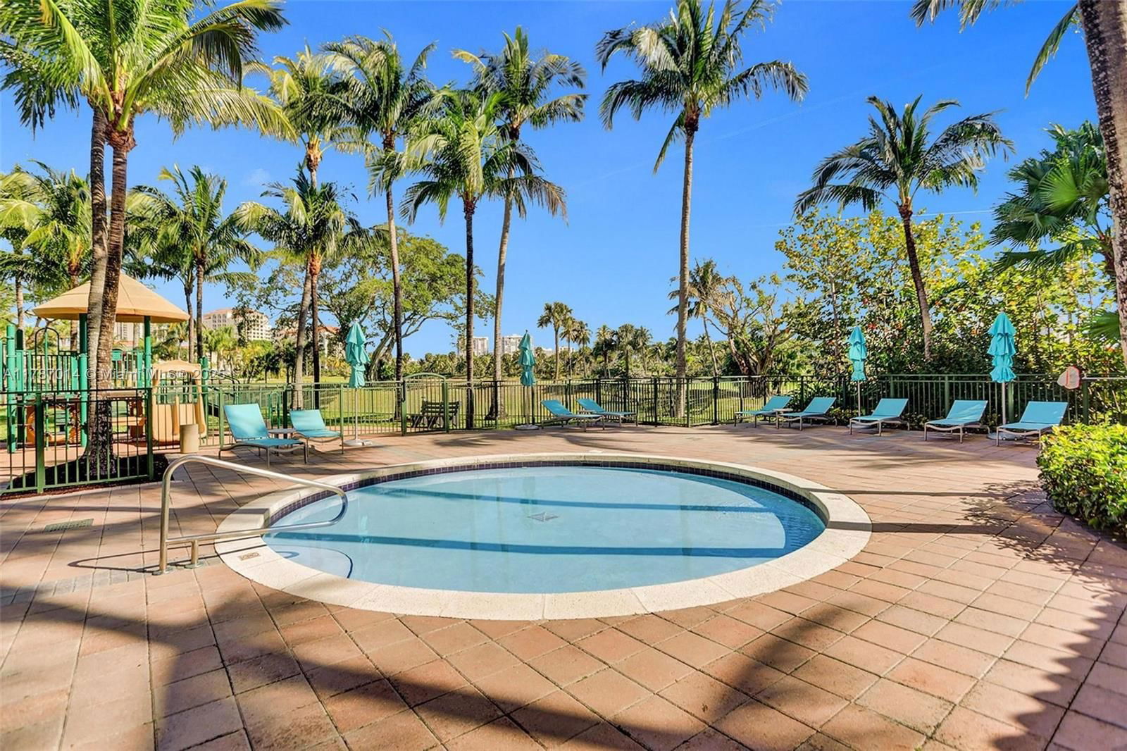 Real estate property located at 19501 Country Club Dr #2507, Miami-dade, Turnberry On The Green Co, Aventura, FL