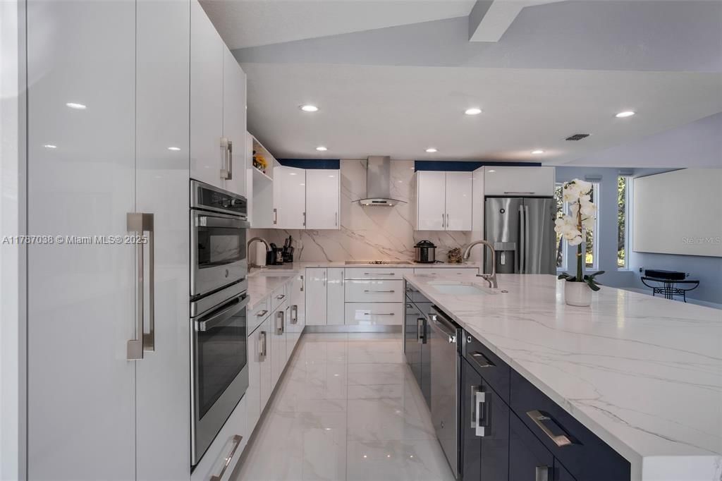Real estate property located at 40140 SWIFT RD, Lake, Eustis, Other City - In The State Of Florida, FL