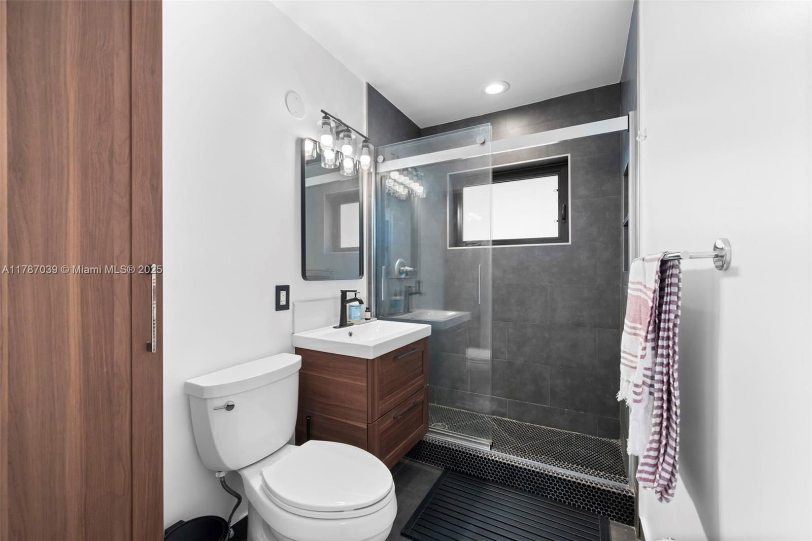 Real estate property located at 829 4th Ct, Broward, Sailboat Bend, Fort Lauderdale, FL