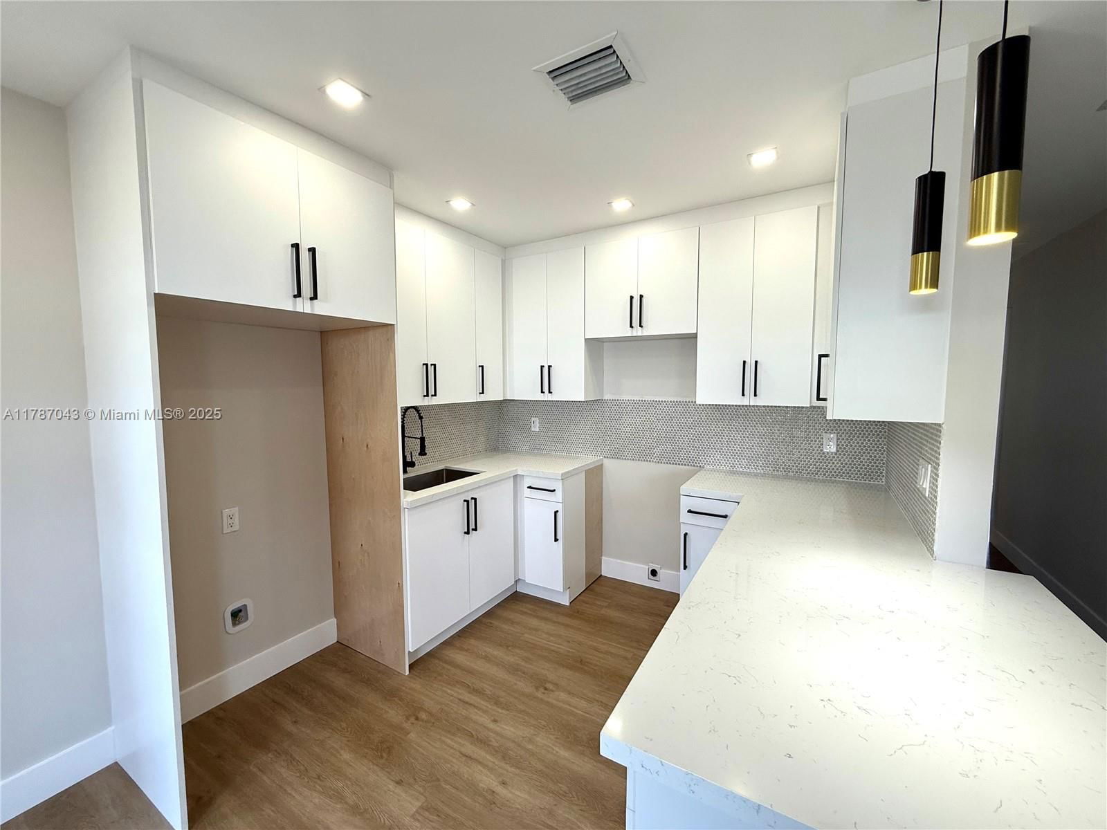 Real estate property located at 2941 154th Ter, Miami-dade, Guava Groves Estates, Miami Gardens, FL