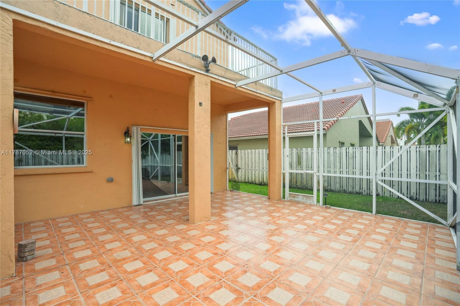 Real estate property located at 18405 9th Ct, Broward, Chapel Lake Estates, Pembroke Pines, FL