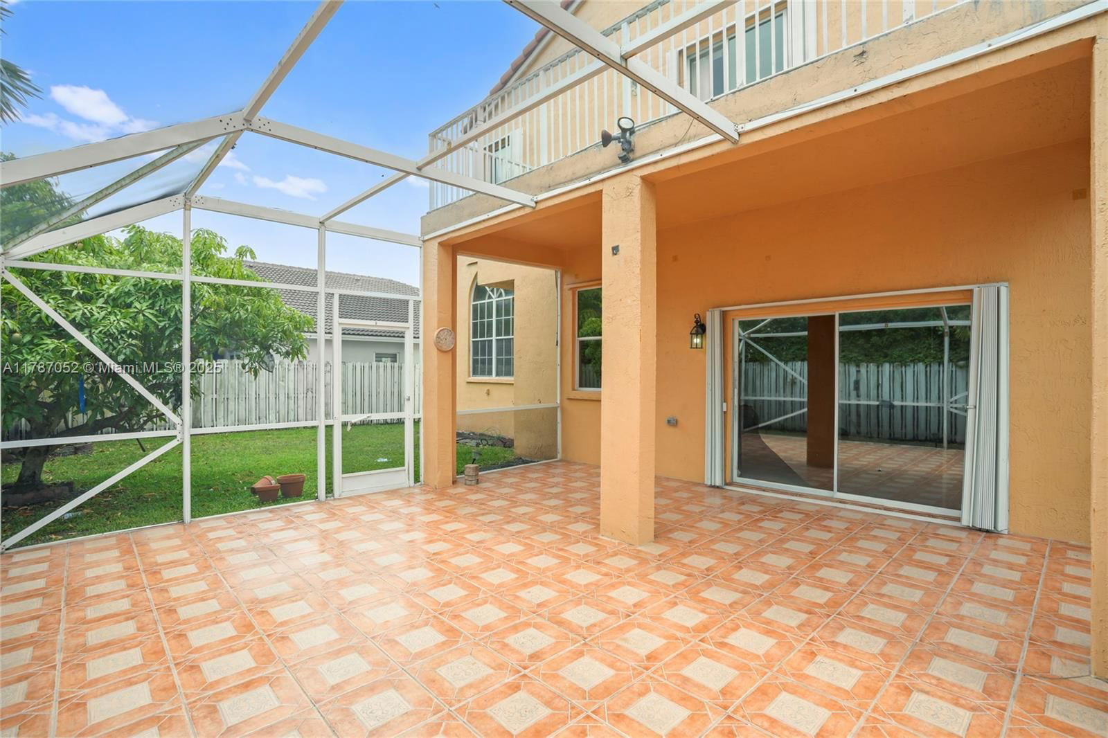 Real estate property located at 18405 9th Ct, Broward, Chapel Lake Estates, Pembroke Pines, FL