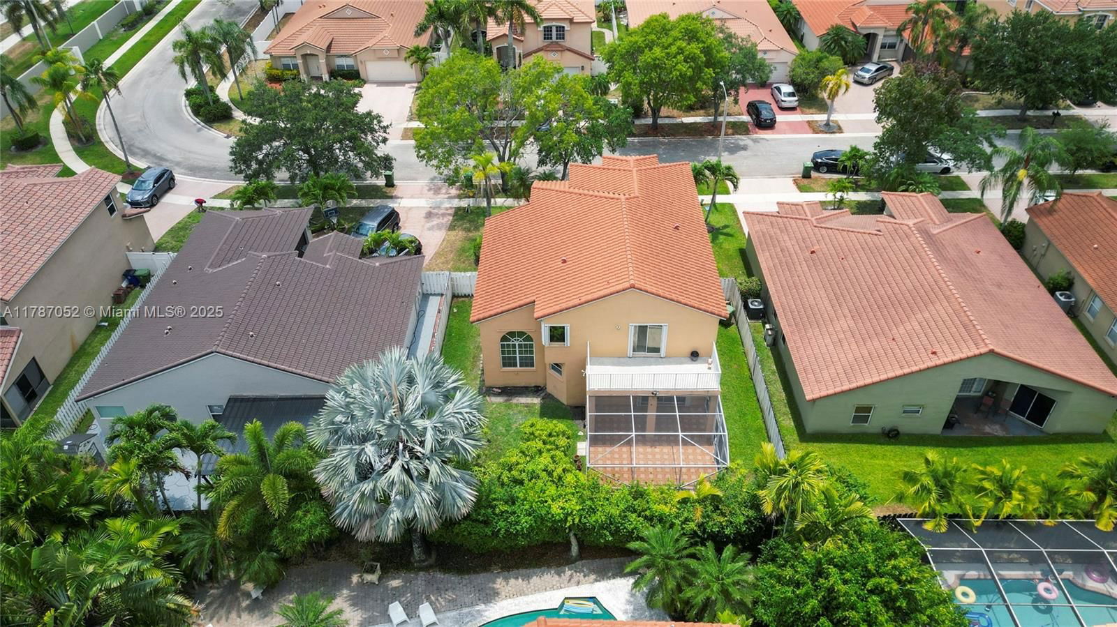 Real estate property located at 18405 9th Ct, Broward, Chapel Lake Estates, Pembroke Pines, FL
