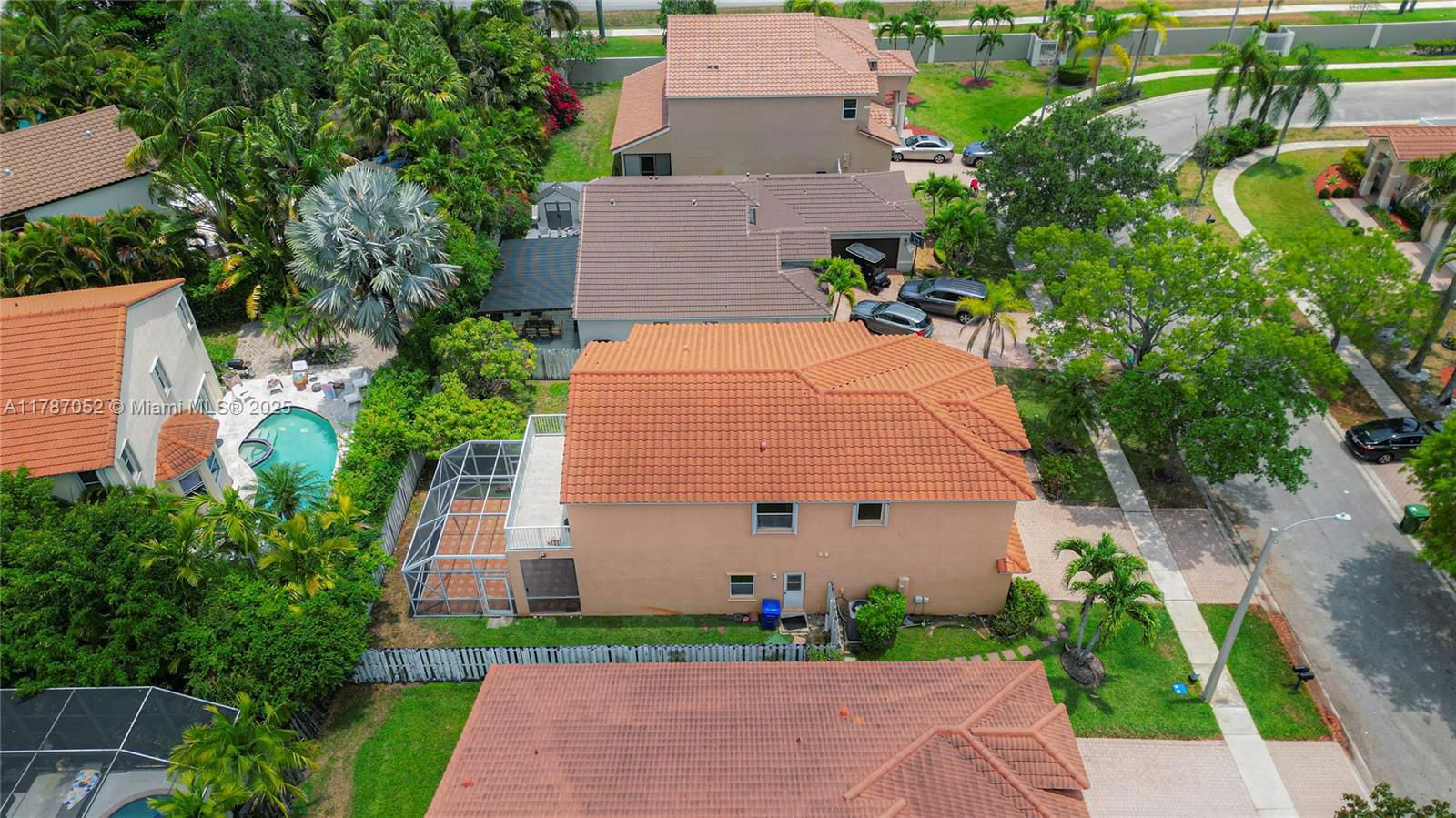 Real estate property located at 18405 9th Ct, Broward, Chapel Lake Estates, Pembroke Pines, FL