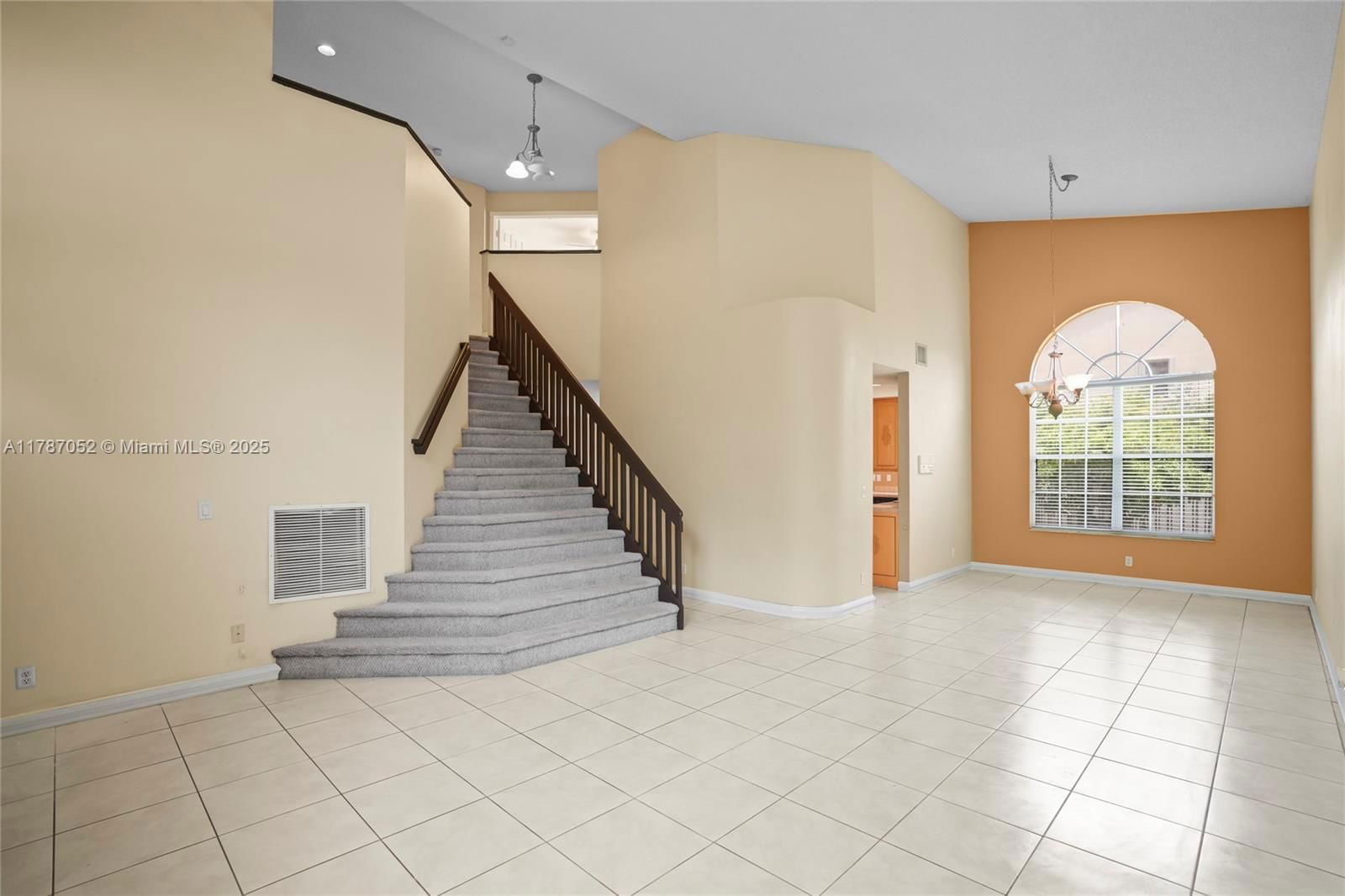 Real estate property located at 18405 9th Ct, Broward, Chapel Lake Estates, Pembroke Pines, FL