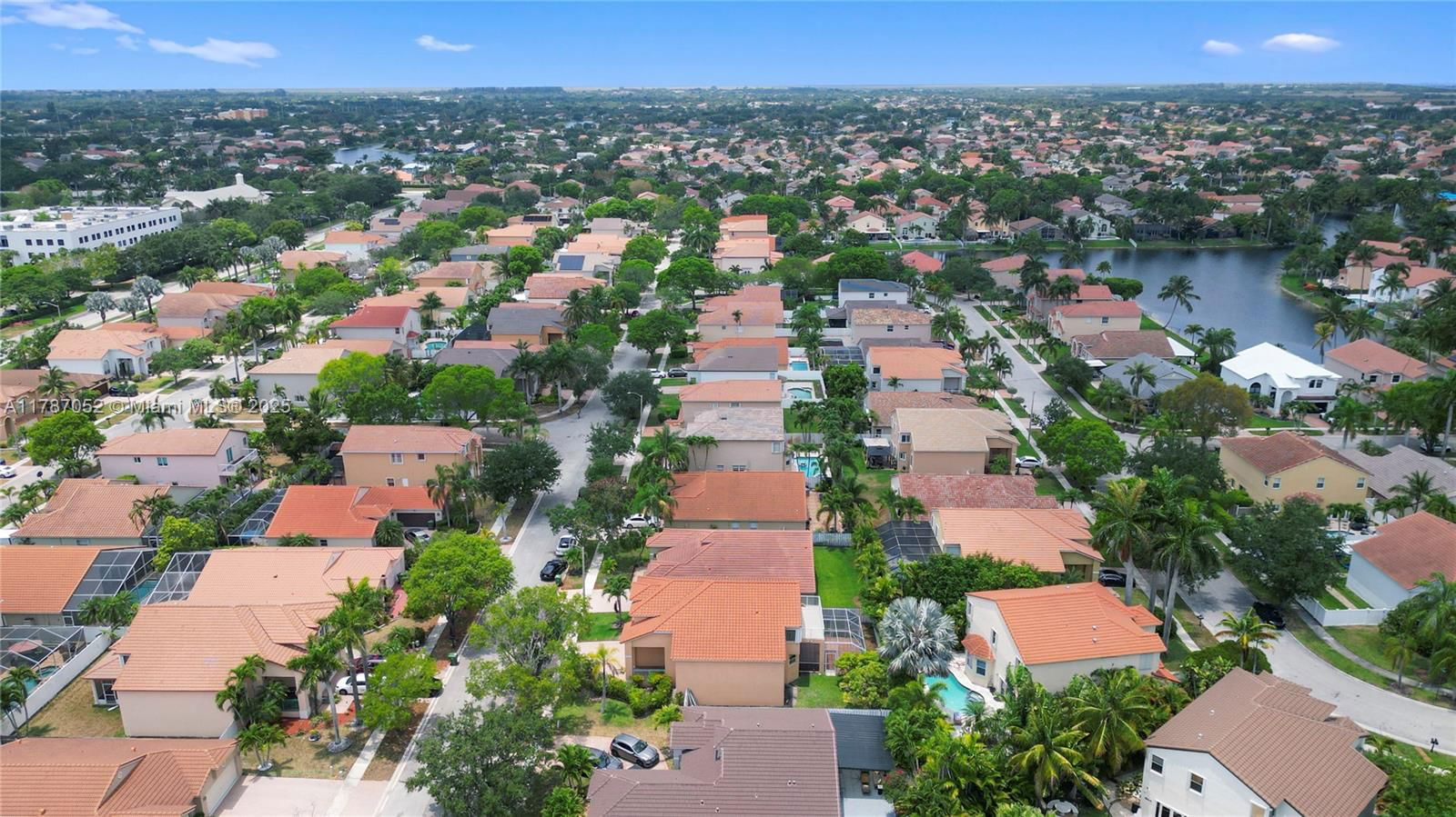 Real estate property located at 18405 9th Ct, Broward, Chapel Lake Estates, Pembroke Pines, FL