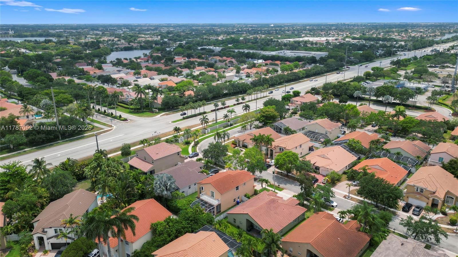 Real estate property located at 18405 9th Ct, Broward, Chapel Lake Estates, Pembroke Pines, FL