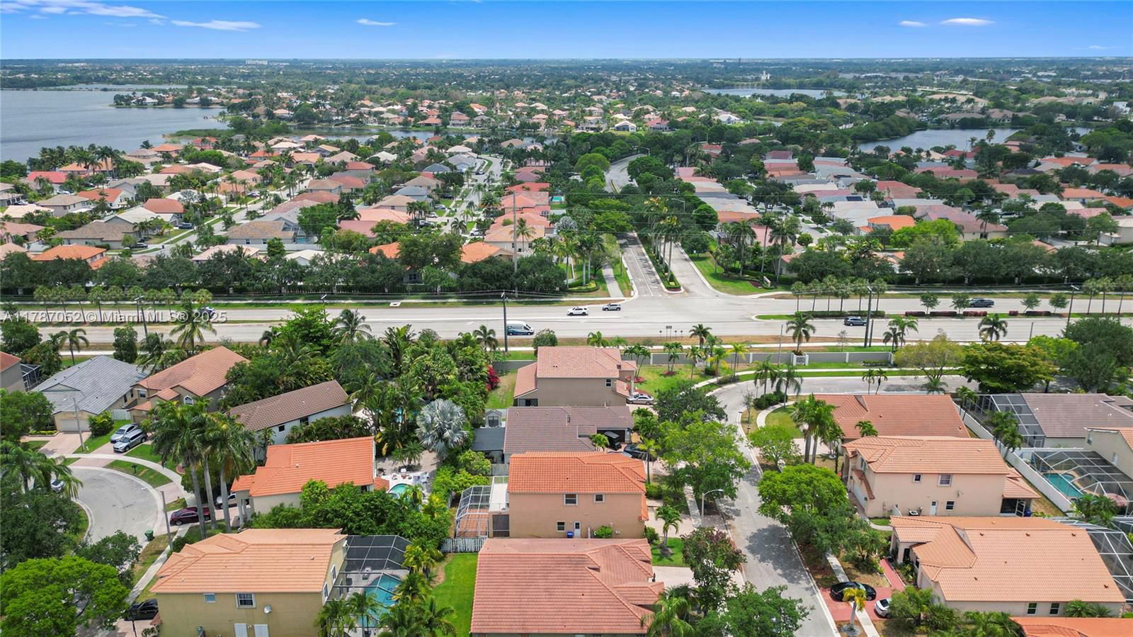 Real estate property located at 18405 9th Ct, Broward, Chapel Lake Estates, Pembroke Pines, FL