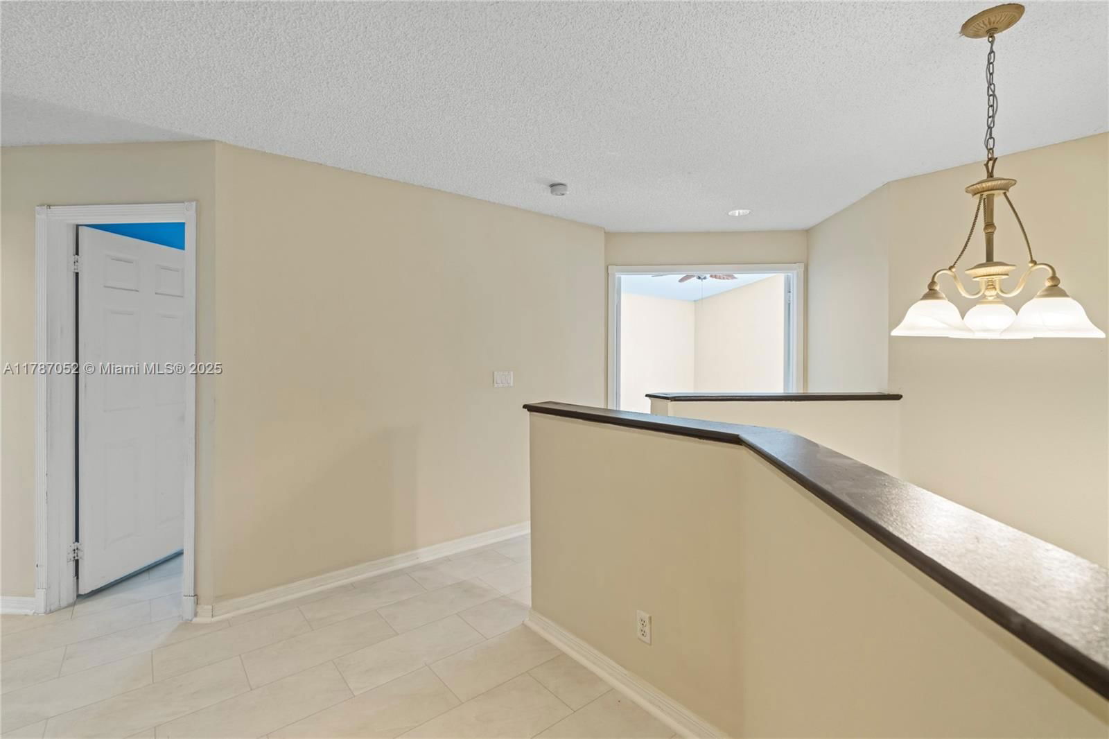 Real estate property located at 18405 9th Ct, Broward, Chapel Lake Estates, Pembroke Pines, FL