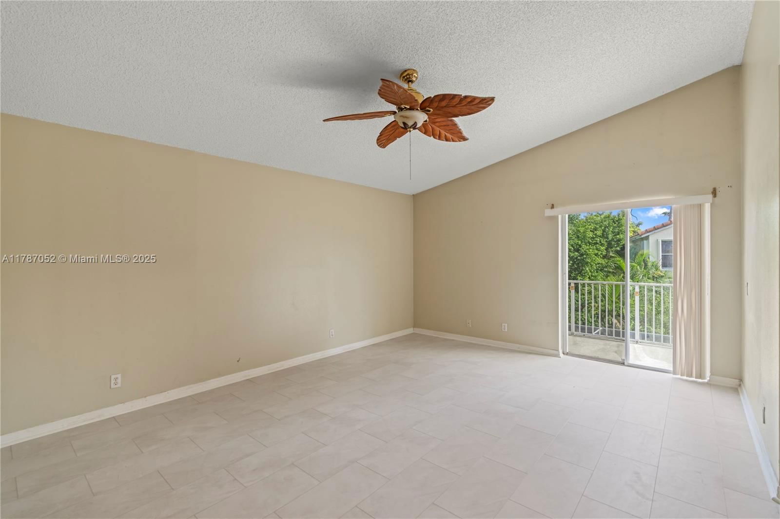 Real estate property located at 18405 9th Ct, Broward, Chapel Lake Estates, Pembroke Pines, FL
