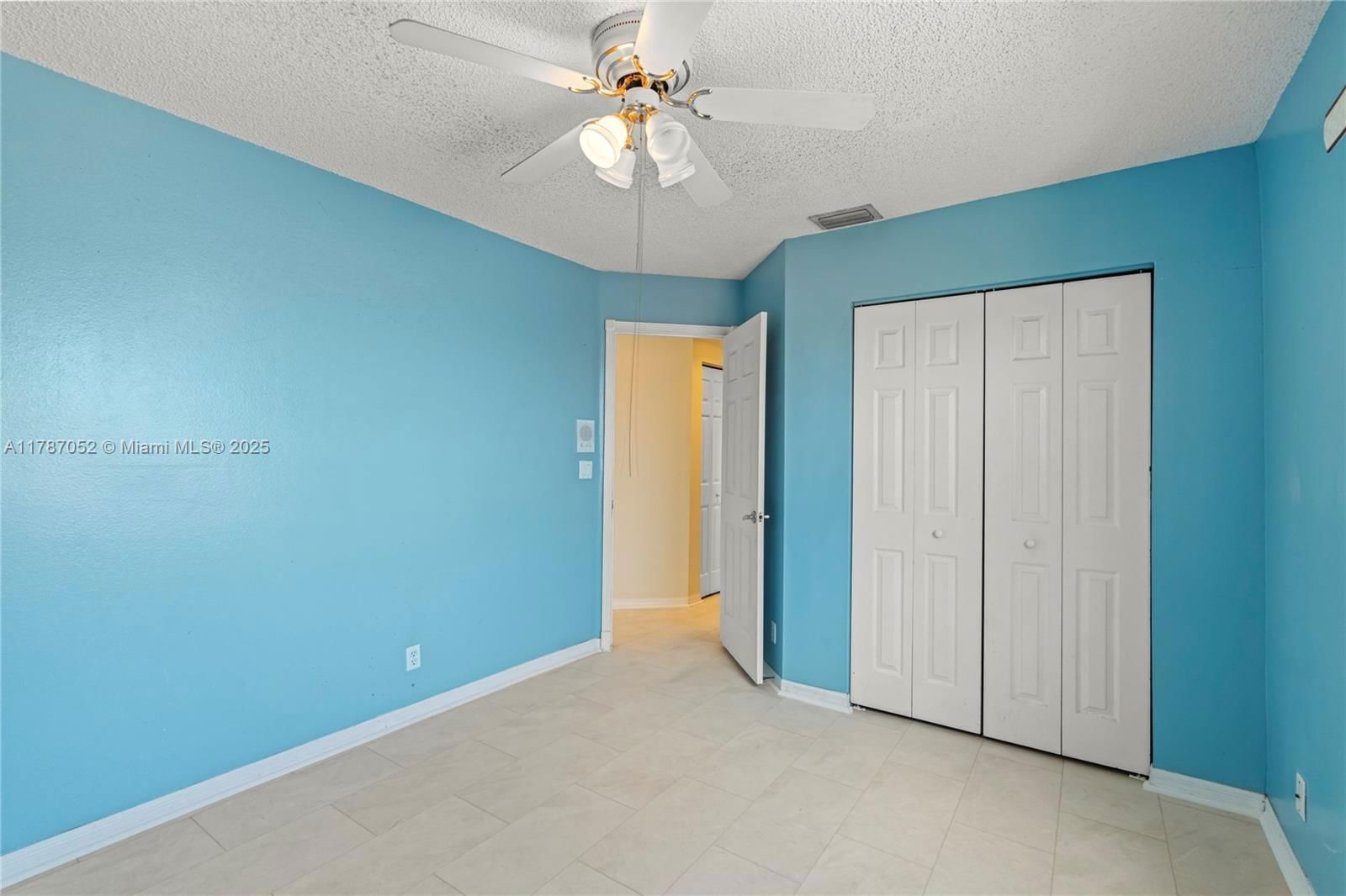 Real estate property located at 18405 9th Ct, Broward, Chapel Lake Estates, Pembroke Pines, FL