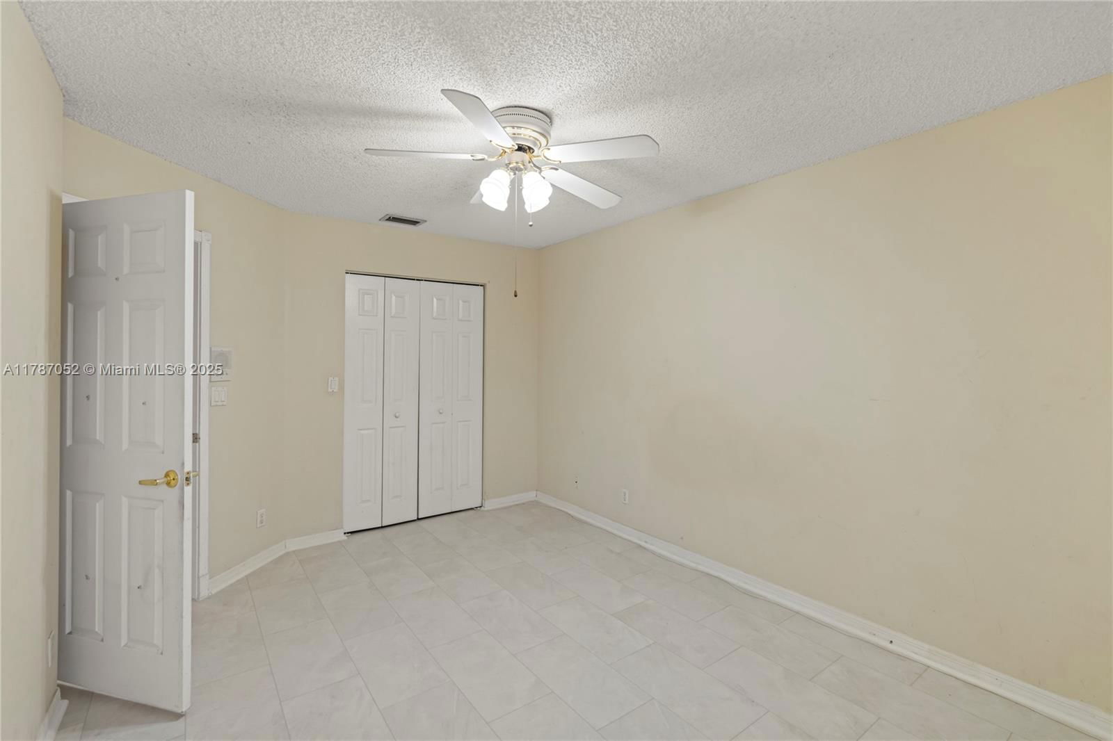 Real estate property located at 18405 9th Ct, Broward, Chapel Lake Estates, Pembroke Pines, FL