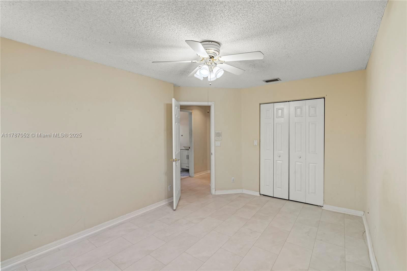 Real estate property located at 18405 9th Ct, Broward, Chapel Lake Estates, Pembroke Pines, FL